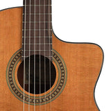Salvador Cortez CC-10CE Student Series classical guitar