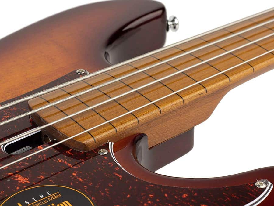 Sire Marcus Miller P5-4 Alder Sunburst Fretless