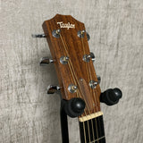 Taylor 210ce DLX Met Koffer