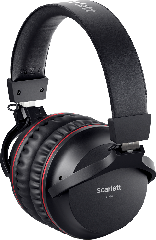 Focusrite Scarlett Solo Studio 4th Gen USB Audio Interface Bundle